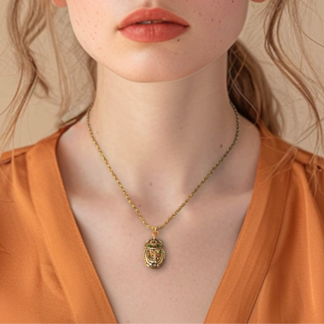 Collier Scarabée KHEPER CAMÉLÉON