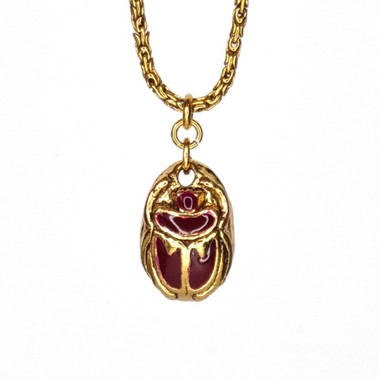 collier scarabée kheper pendentif émaillé violine, chaine dorée à l'or fin 24 carats